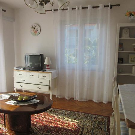 Appartamento Haus Silvia Rovigno Esterno foto
