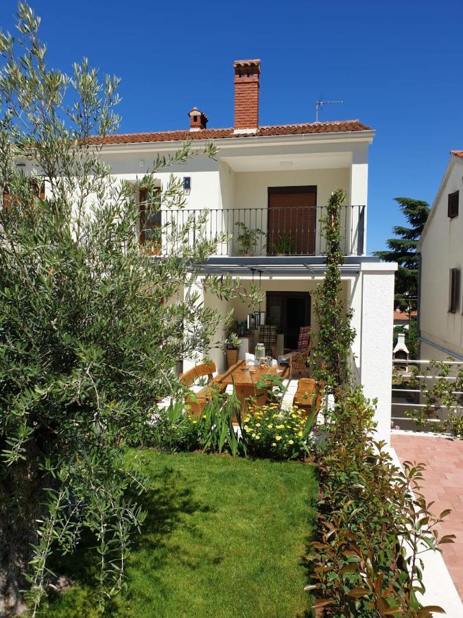 Appartamento Haus Silvia Rovigno Esterno foto